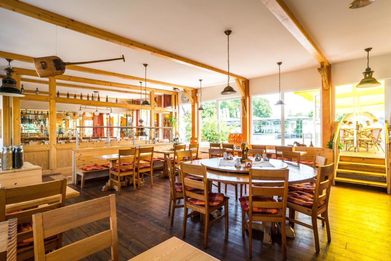 Hotel Am Brauhaus Waren  Exterior photo